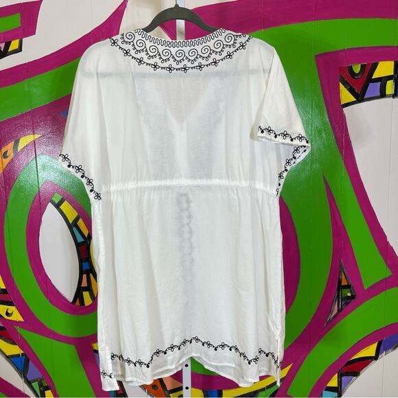 Fit 4U, Lightweight Embroidered Tunic Top, Drawstring Waist. Size Large. - Picture 6 of 6